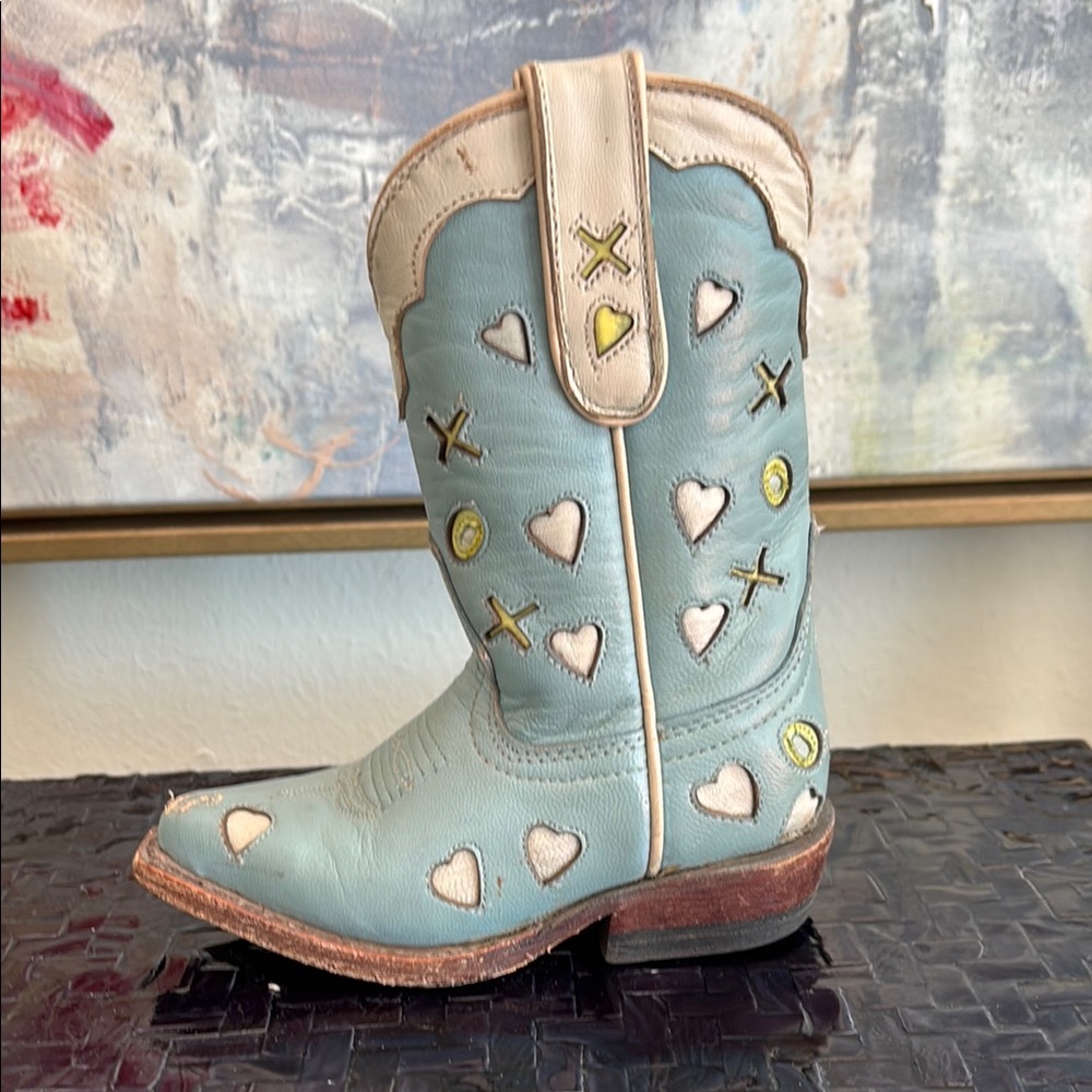 Blue and White Heart Pattern Western Boots